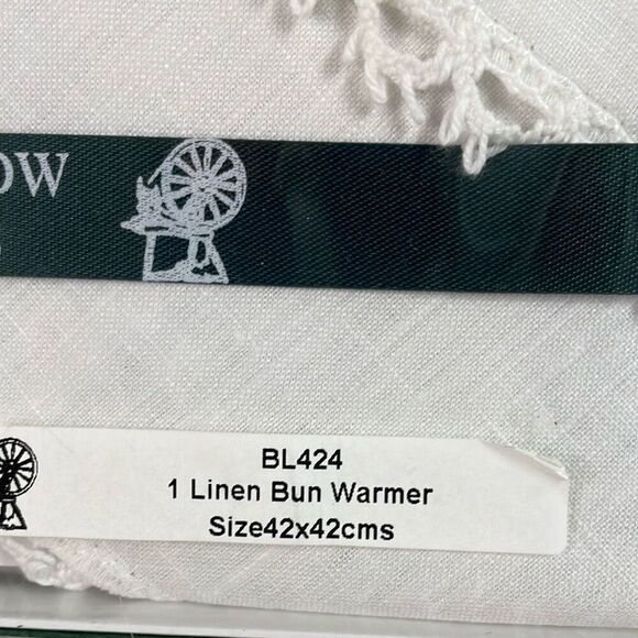 BROWNLOW LINENS Shamrock Linen Bun Warmer BL424 42x42cms White New in Box - Picture 4 of 7